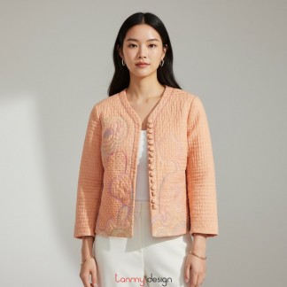 Quilted mulberry silk coat with cloud embroidery